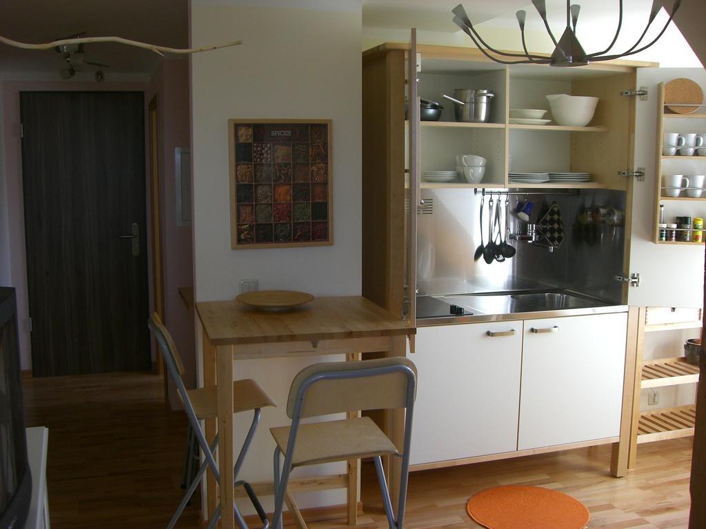 Haus Ostseeatoll Apartment Rostock Room photo